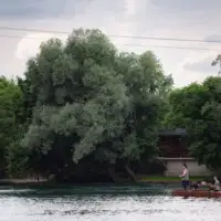 AA 20230625 31519776 31519766 BIHAC I LJEPOTE UNE MEDU NAJPOPULARNIJIM TURISTICKIM DESTINACIJAMA U BIH 872x610