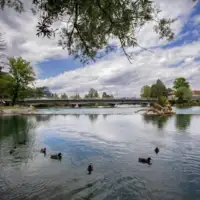 AA 20230625 31519776 31519761 BIHAC I LJEPOTE UNE MEDU NAJPOPULARNIJIM TURISTICKIM DESTINACIJAMA U BIH 872x610