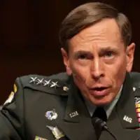 David Petraeus bisi dir cia