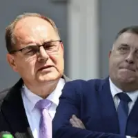 Dodik i Schmidt