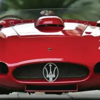 Maserati 1 899x506