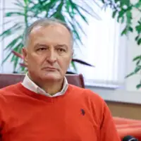 Zukan Helez AA