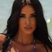 Ivana knoll 739x340