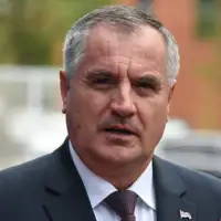RADOVAN VISKOVIC srna