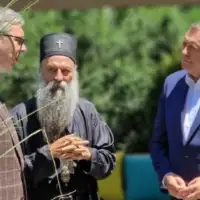 Milorad dodik aleksandar vuchic porfirije 872x610 tanjug