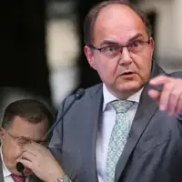 Schmidt dodik