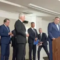 Trojka i dodik