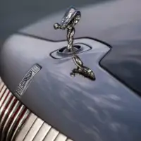 Rolls royce 872x610