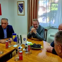 Izetbegovic u mostaru3