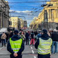 AA 20230310 30535232 30535224 U BEOGRADU SKUP PODRSKE TUZITELJKAMA POZIV NA SVEOBUHVATNI NARODNI BUNT PROTIV REZIMA