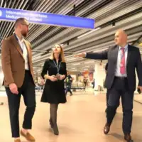 Ministar Mijatović tokom posjete aerodromu. Vlada KS