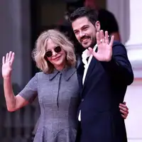 Meg Ryan sff/ Fena