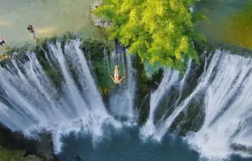 Jajce Skokovi 4