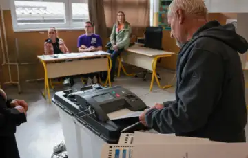 Izbori glasanje skener vogosca etto fotoMichael Murphy