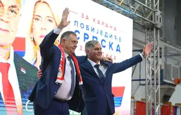 Milorad dodik sinisa karan