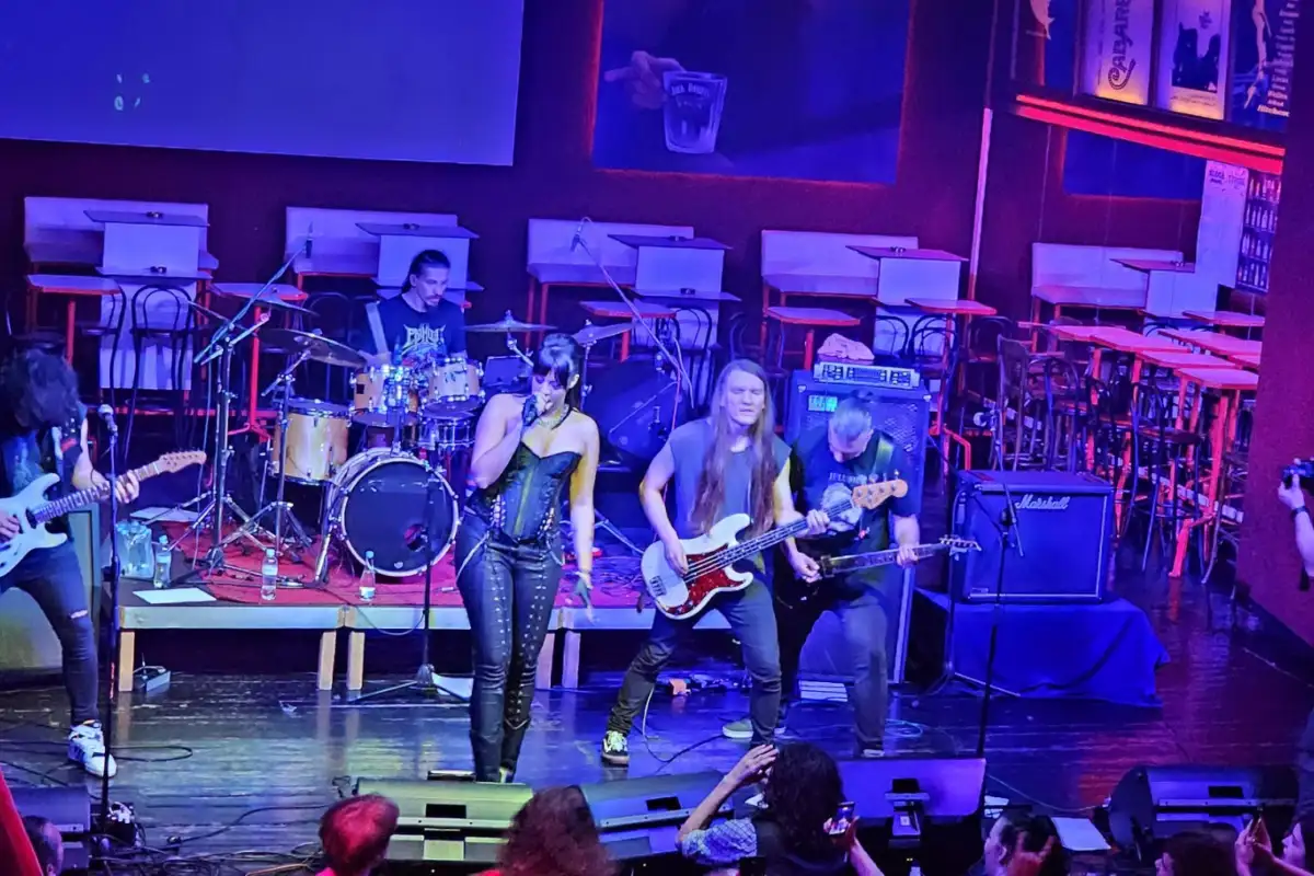nastup Metal Hearta i Chrisa Dalea