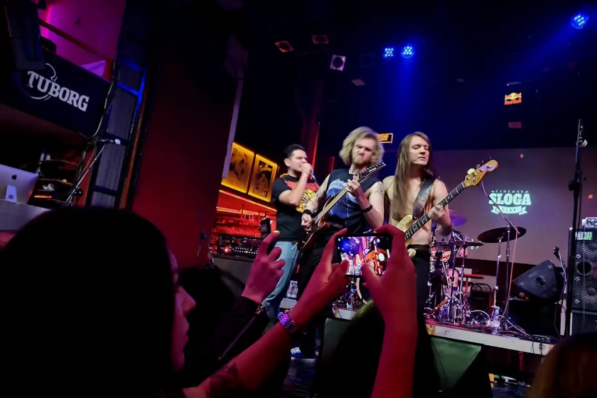 nastup Metal Hearta i Chrisa Dalea