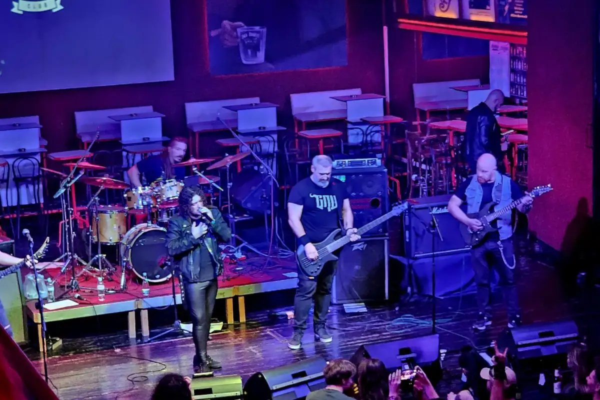 nastup Metal Hearta i Chrisa Dalea