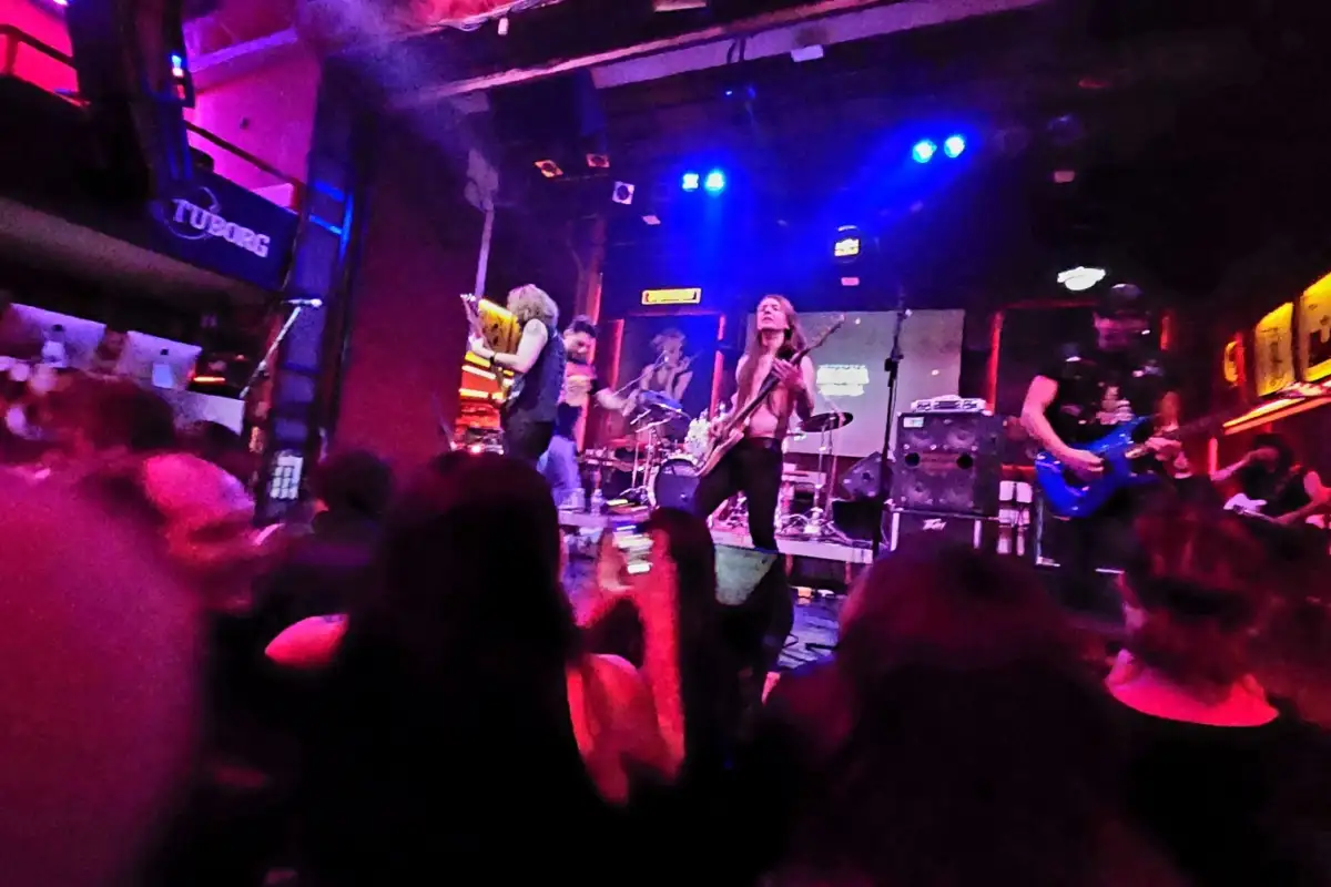 nastup Metal Hearta i Chrisa Dalea