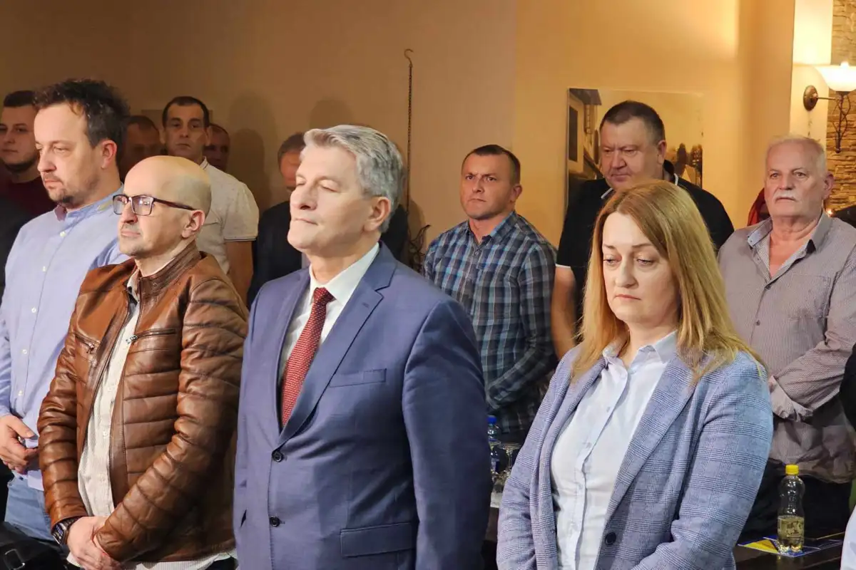 Naprijed tesanj10