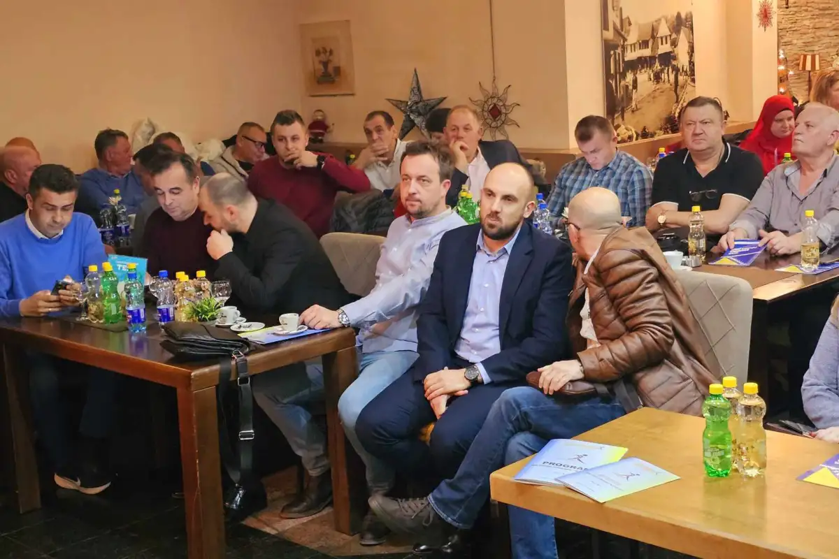 Naprijed tesanj13