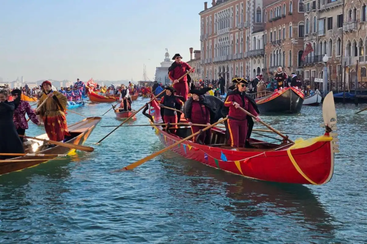 karneval u Veneciji foto X
