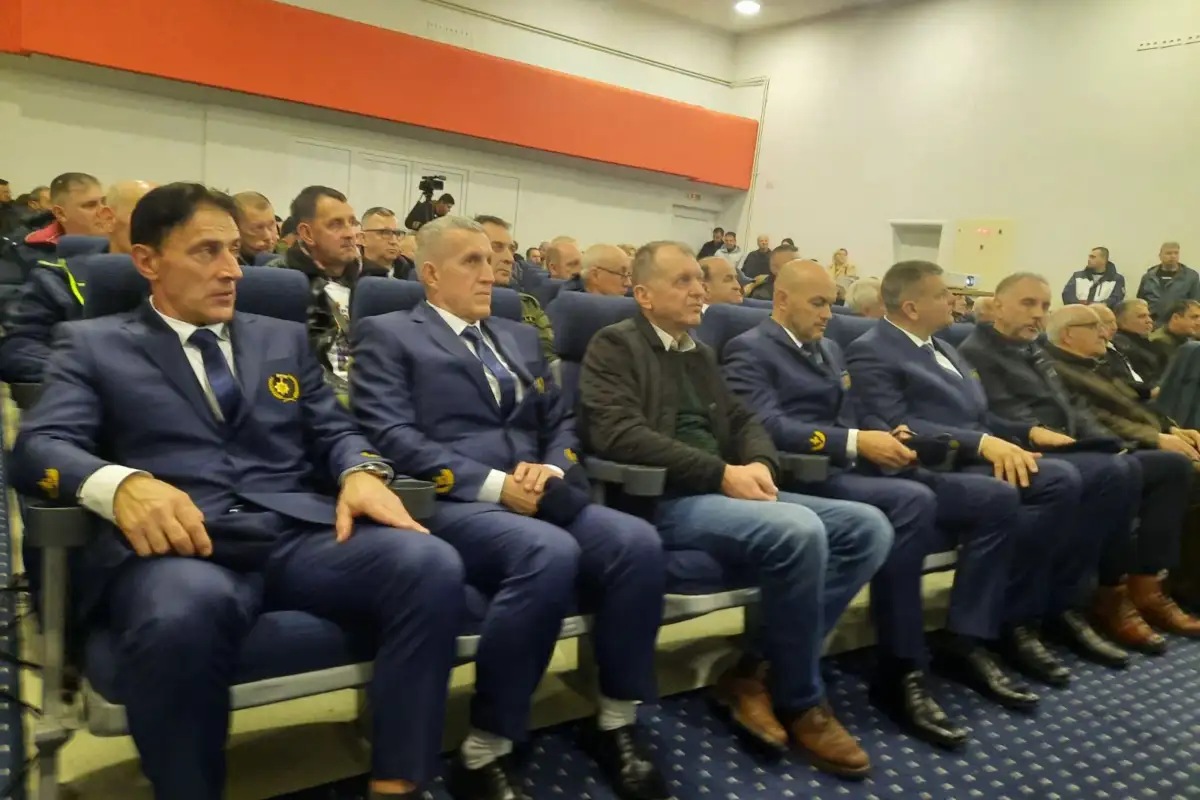 Sanski Most Akademija povodom 21.godisnjice od smrti generala Mehmed Alagić