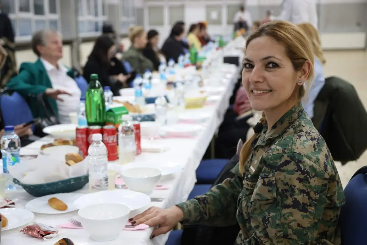 Ramazan Kasarna rajlovac odrzan iftar za zene  fena