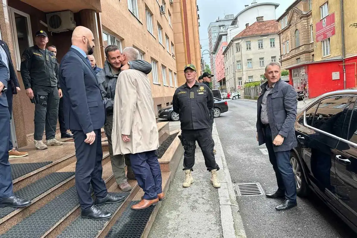 Docek Vahidin Munjić Mustafa Selmanović foto fup