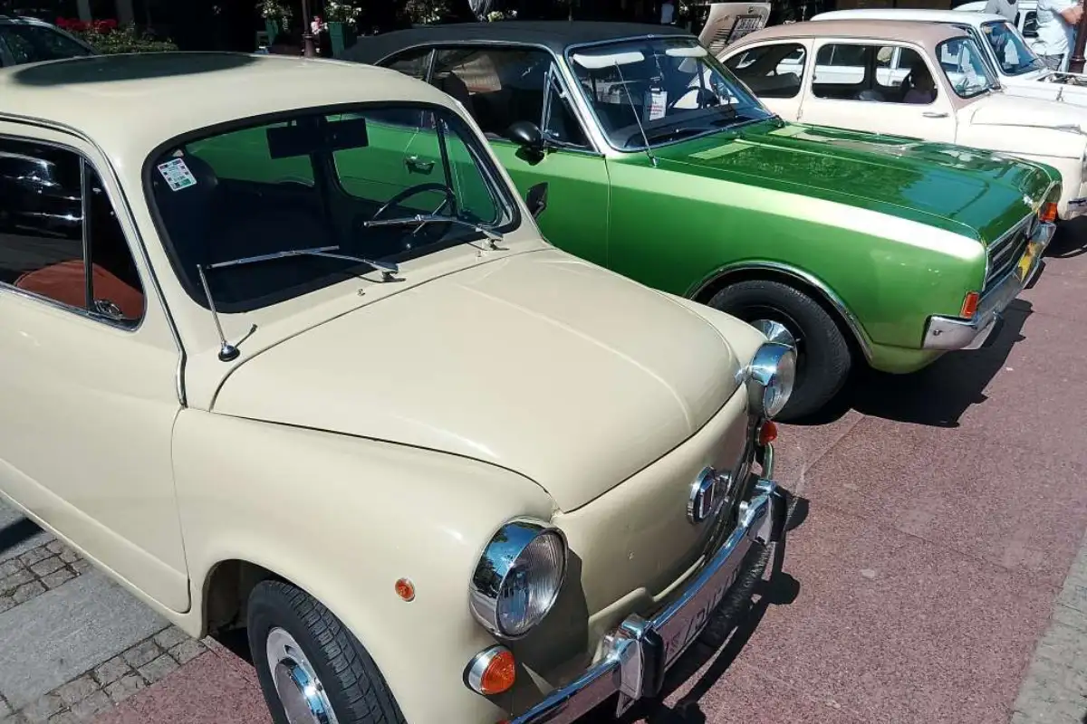 Old timer automobili fena brcko