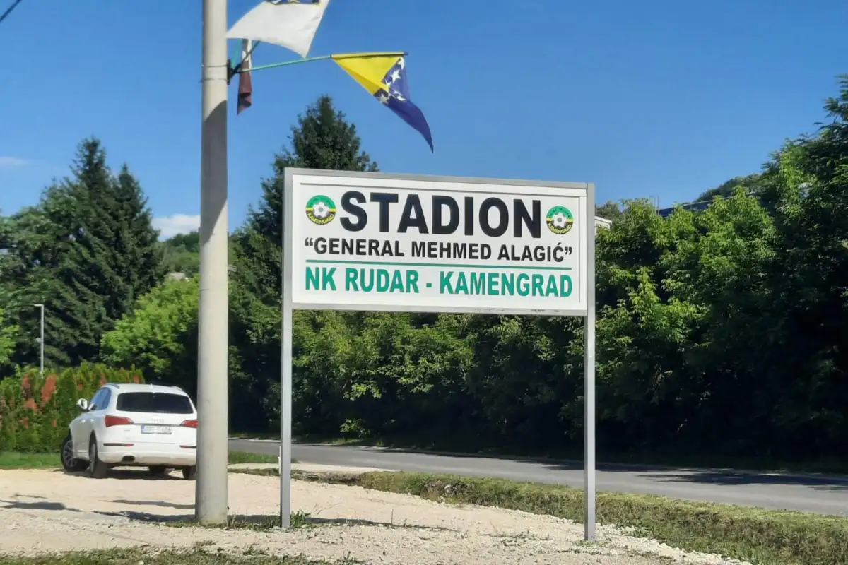 IMG 50ae9117cb446ca8ec38500d7d6e0cae V