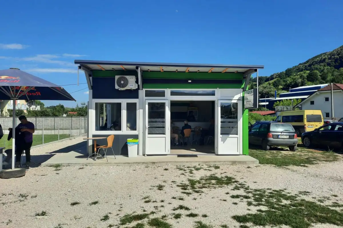 IMG ccf7596f01ca75f627f3577df8f143b9 V