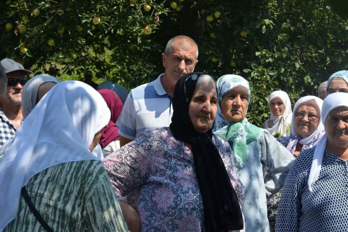 stratišta gdje su ubijeni  Srebrenica 13. juli Fena Kravica, Branjevo, Petkovci