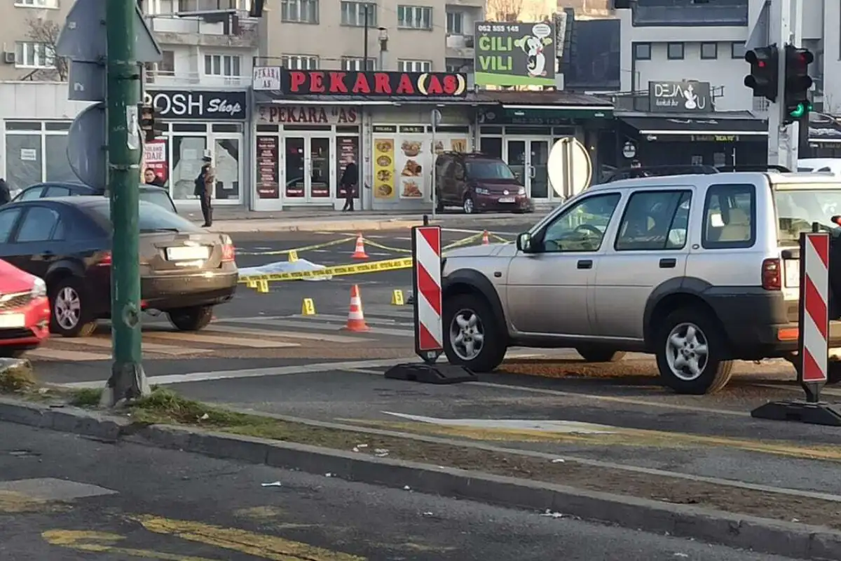 Pjesak cvila 4