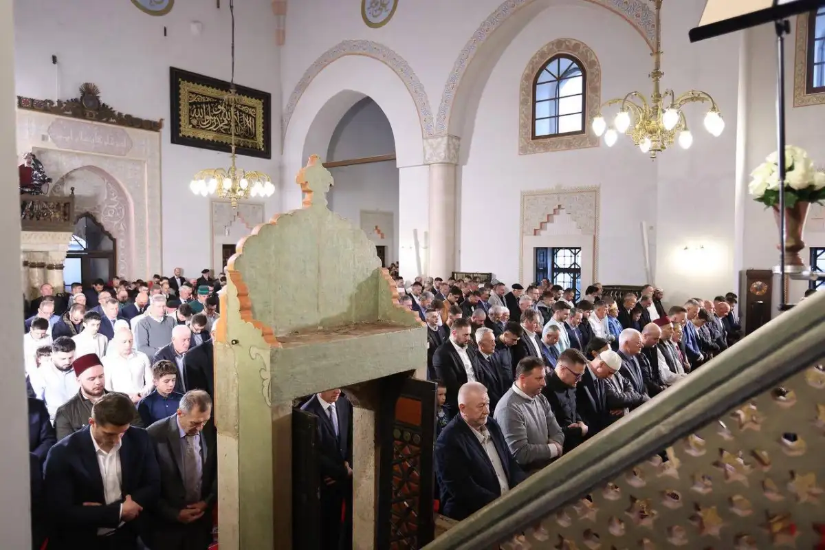 Bajram begova 8 67e8eacab9d08
