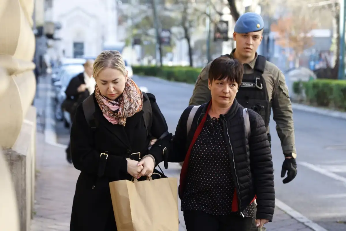 Dzenita Viteskic predate tuzilastvu 2 fena