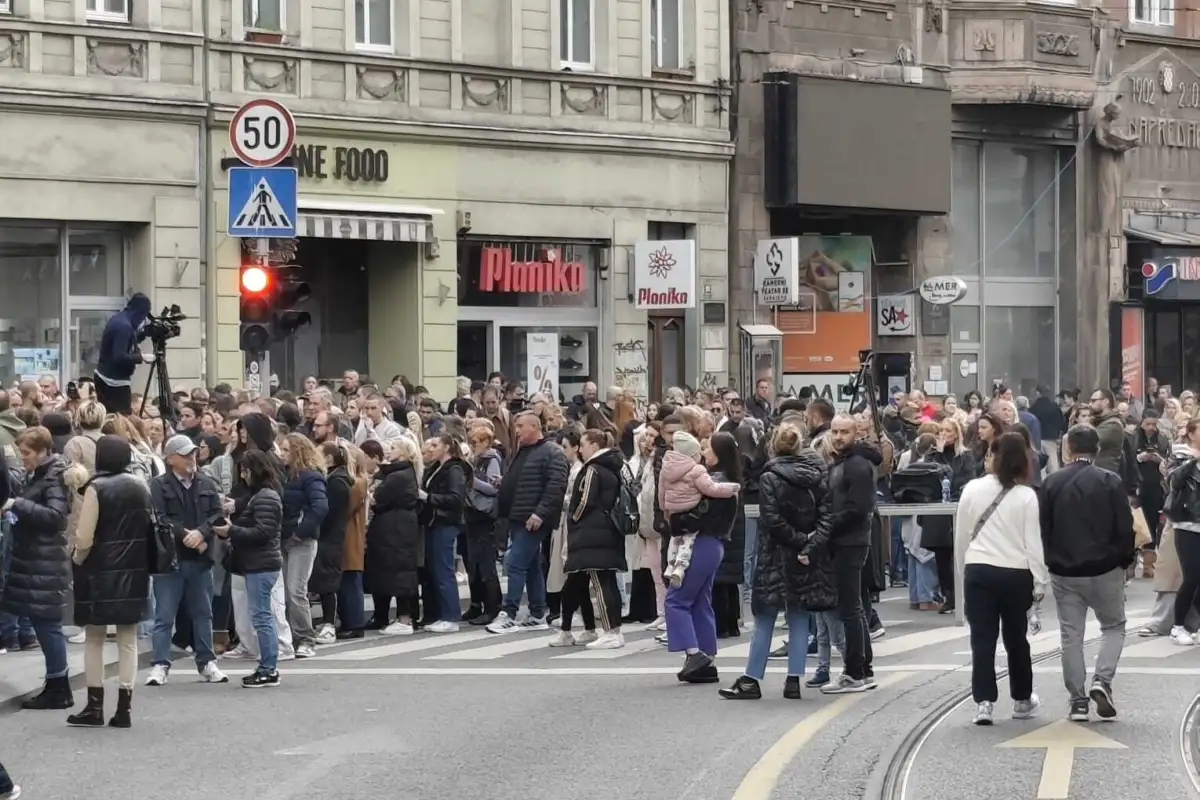Sarajevo Vječna vatra Halid Bešlić