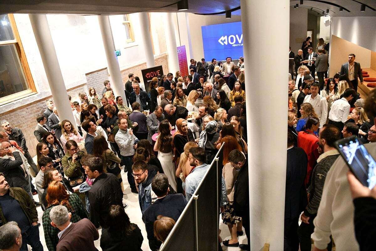 film Nedelja premijera Istambul