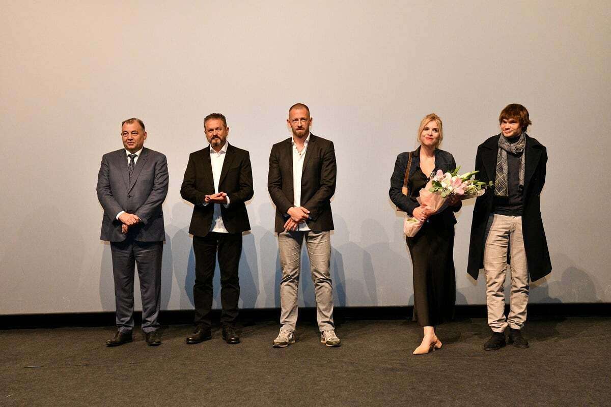 film Nedelja premijera Istambul