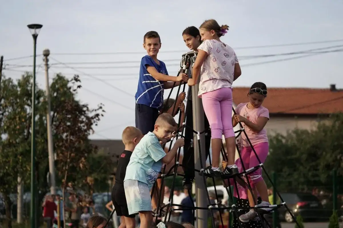 Ilidža otvoren veliki sportski rekreativni centar  0 5
