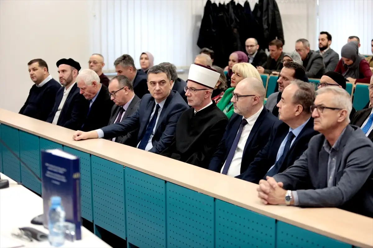 AA 20230307 30503879 30503870 BIH U TUZLI PROMOVIRANA NAUCNA MONOGRAFIJA 40 BOSANSKOHERCEGOVACKIH MUSHAFA