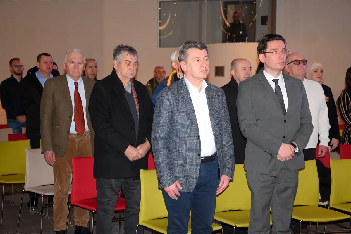 AA 20230309 30525795 30525791 BIH DOKUMENTARNI FILM NA KROVU SVIJETA ALAGIC PREMIJERNO PRIKAZAN U SARAJEVU