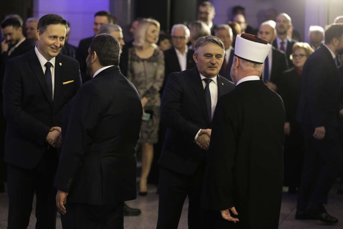 AA 20230301 30448340 30448322 KOMSIC NA PRIJEMU POVODOM 1 MARTA ZNAMO KO JE ZA NEZAVISNOST BIH A KO DA NAM STRANCI I SUSJEDI MIJENJAJU ZAKONE