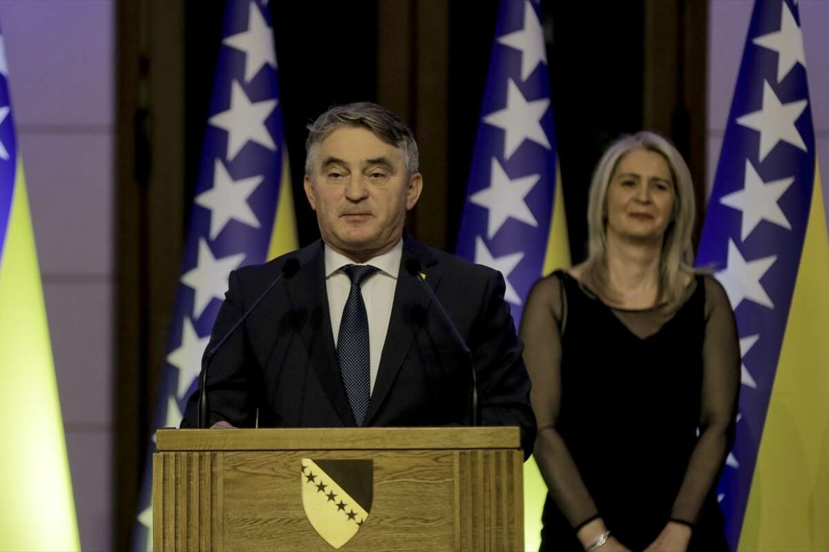 AA 20230301 30448340 30448327 KOMSIC NA PRIJEMU POVODOM 1 MARTA ZNAMO KO JE ZA NEZAVISNOST BIH A KO DA NAM STRANCI I SUSJEDI MIJENJAJU ZAKONE