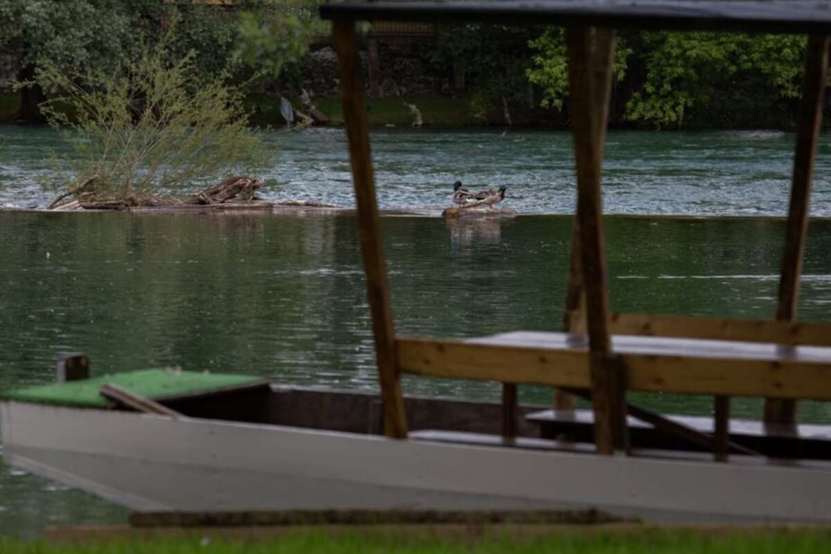 AA 20230625 31519776 31519763 BIHAC I LJEPOTE UNE MEDU NAJPOPULARNIJIM TURISTICKIM DESTINACIJAMA U BIH 872x610