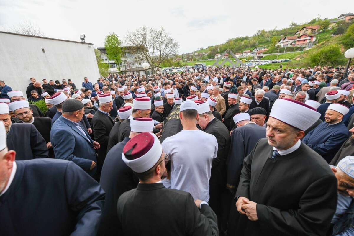 Harun Zahirovic Klanjana dzenaza 7
