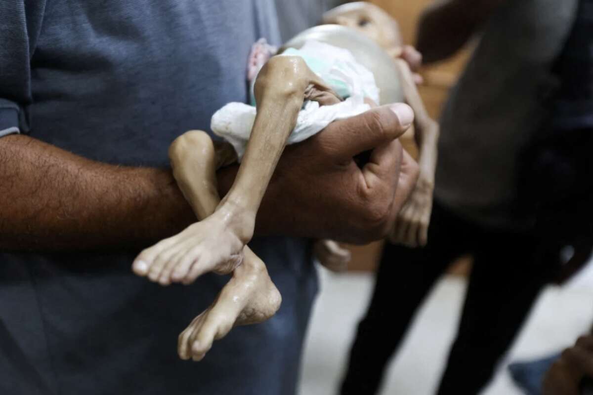 Gaza umrla beba