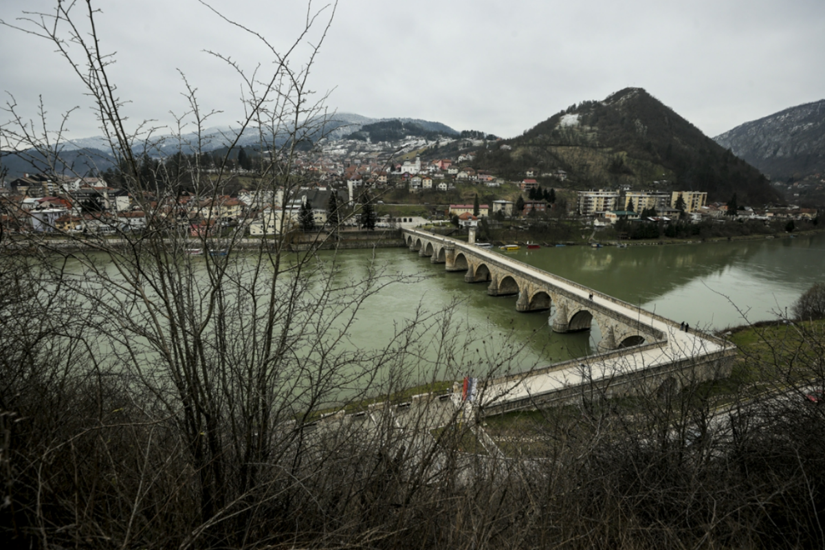 Visegrad most 2 AA