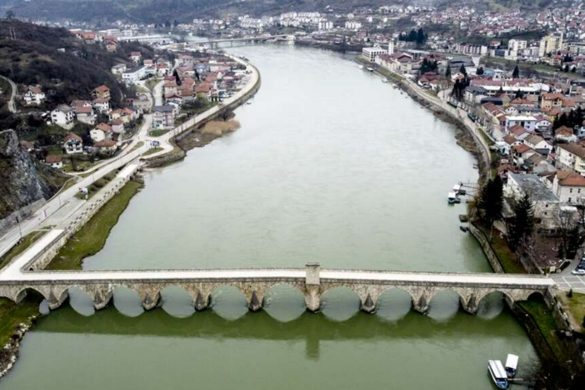 Visegrad most 5 AA