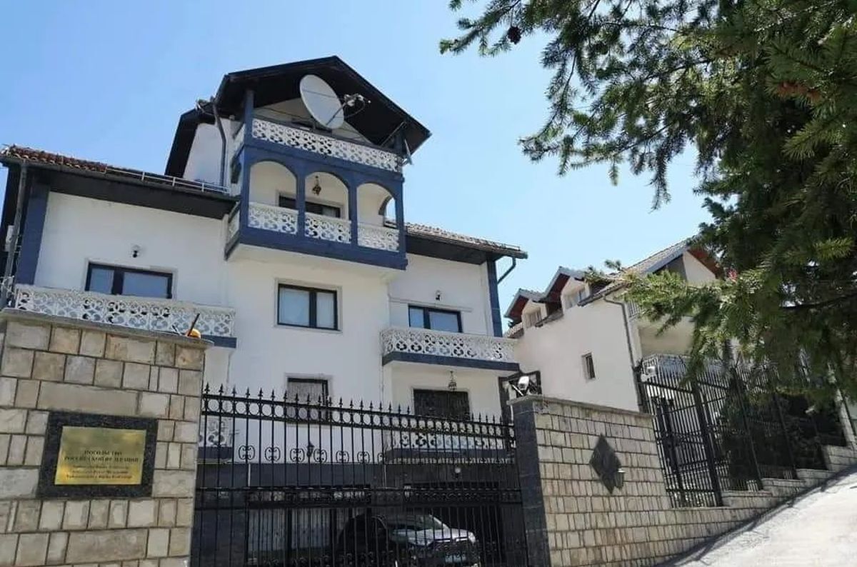 Ambasada rusije